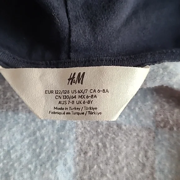H&M kids sweatshirt hoodie size 6-8 boys - Picture 2 of 4